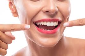 8 Essential Tips for Maintaining Dental Hygiene Between Cleanings